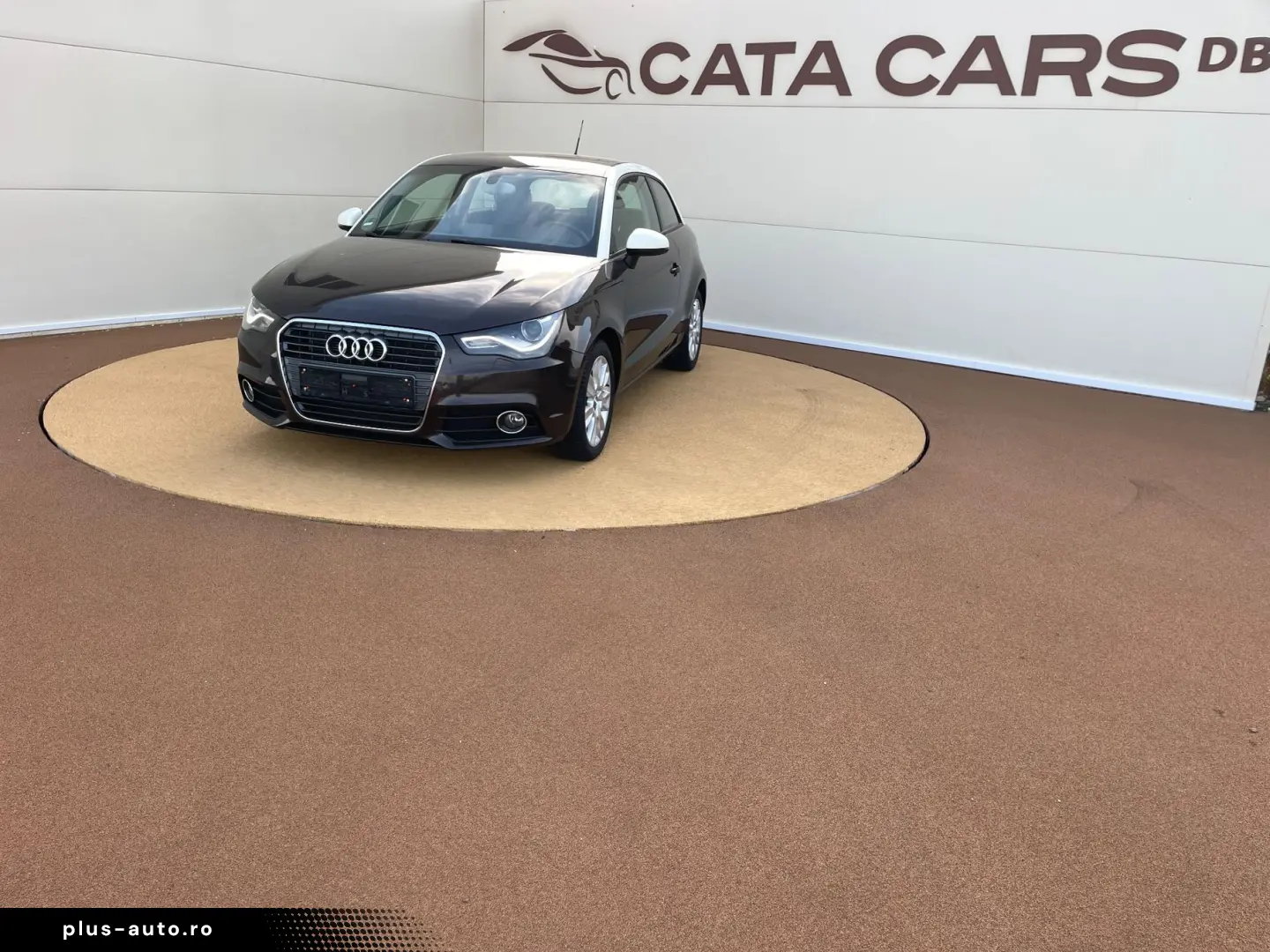 Audi A1 1.2TFSI  86CP  Euro5  BI-Xenon  Comenzi volan  PDC