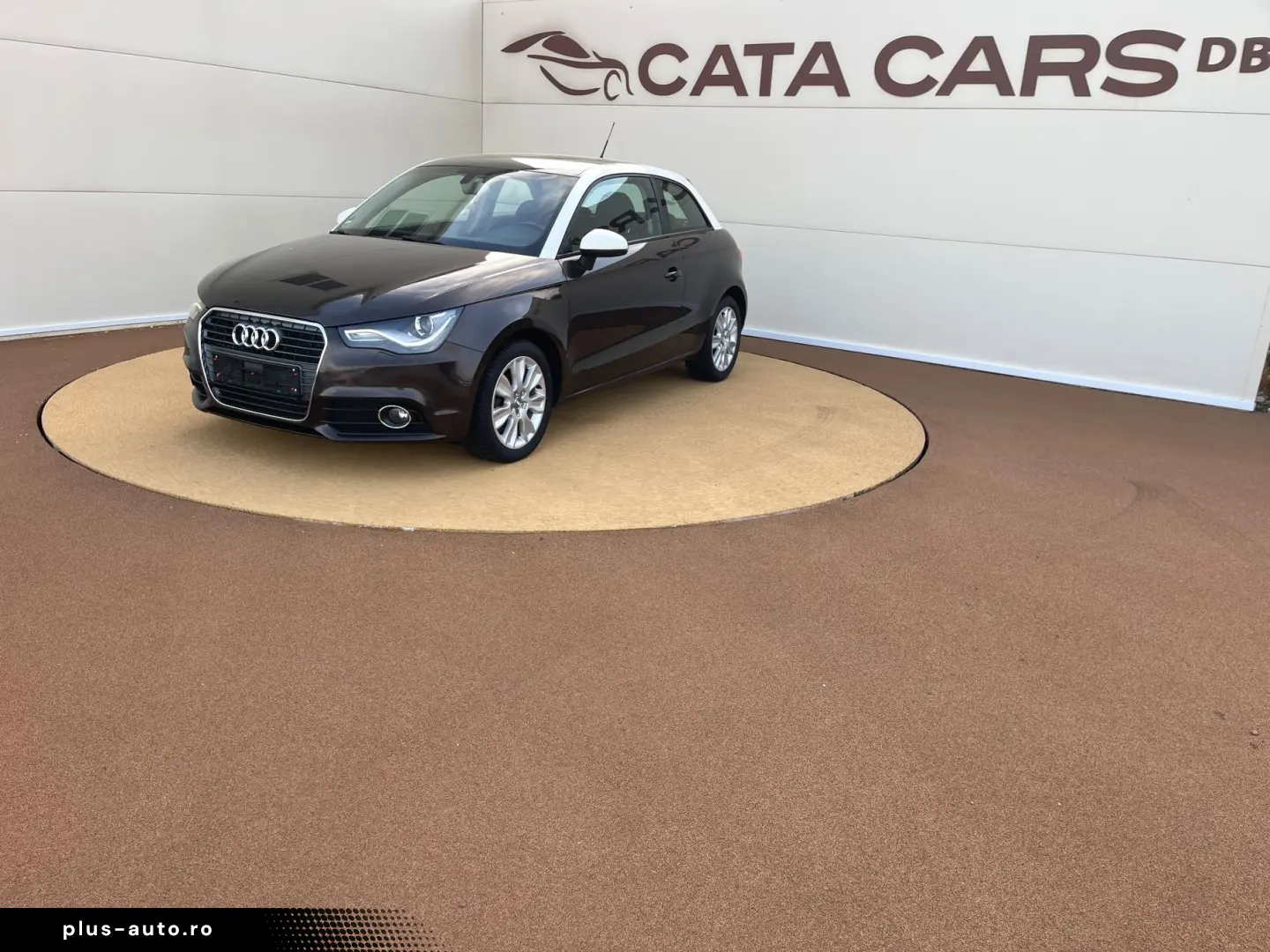 Audi A1 1.2TFSI  86CP  Euro5  BI-Xenon  Comenzi volan  PDC
