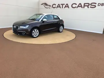 Audi A1 1.2TFSI  86CP  Euro5  BI-Xenon  Comenzi volan  PDC