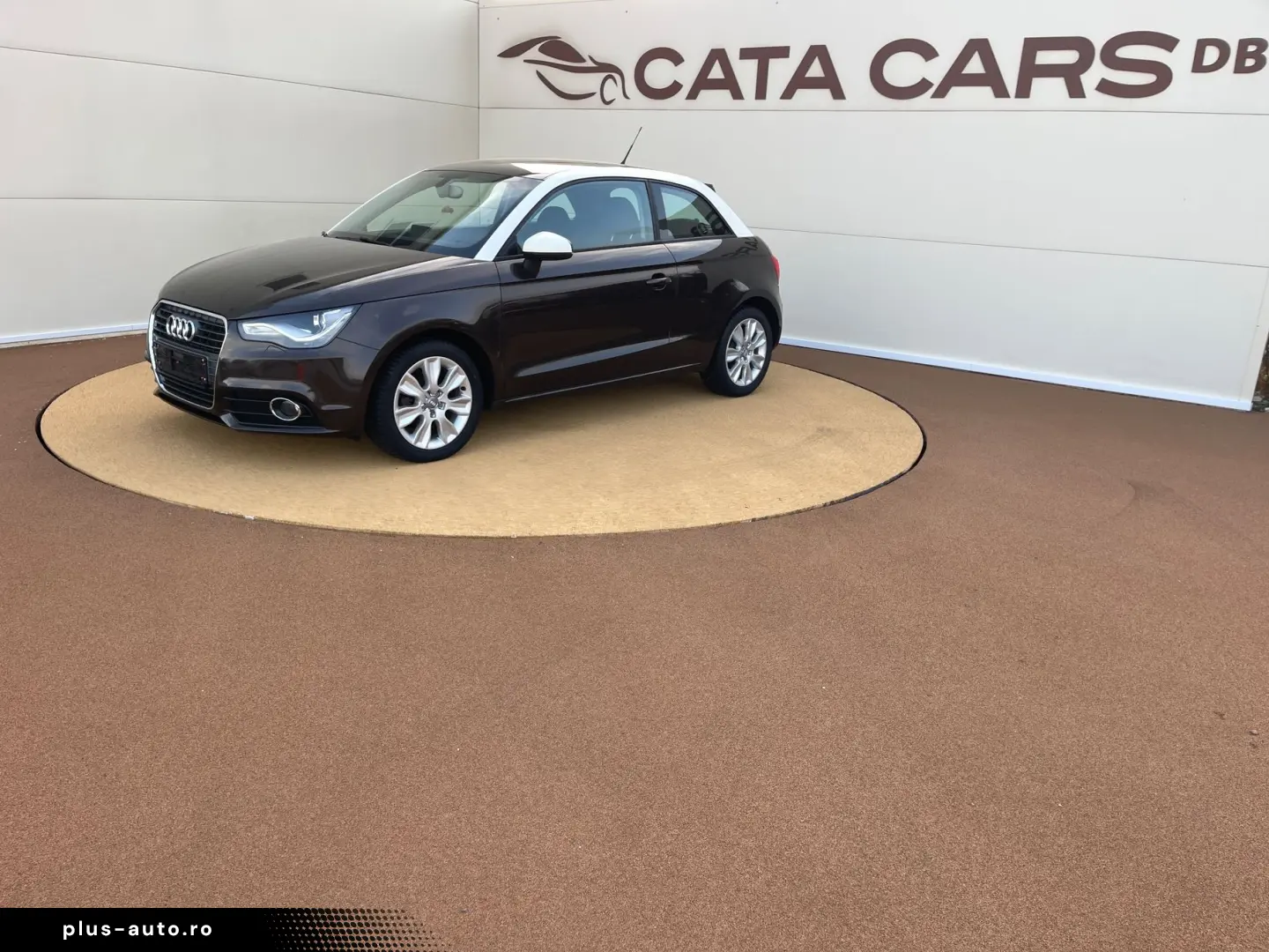 Audi A1 1.2TFSI  86CP  Euro5  BI-Xenon  Comenzi volan  PDC