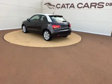 Audi A1 1.2TFSI  86CP  Euro5  BI-Xenon  Comenzi volan  PDC