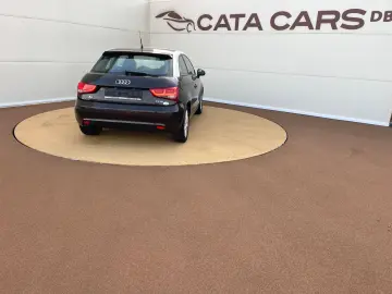 Audi A1 1.2TFSI  86CP  Euro5  BI-Xenon  Comenzi volan  PDC