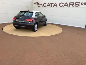 Audi A1 1.2TFSI  86CP  Euro5  BI-Xenon  Comenzi volan  PDC