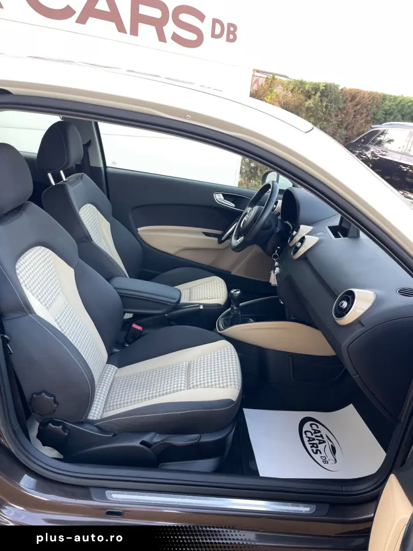 Audi A1 1.2TFSI  86CP  Euro5  BI-Xenon  Comenzi volan  PDC