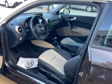 Audi A1 1.2TFSI  86CP  Euro5  BI-Xenon  Comenzi volan  PDC