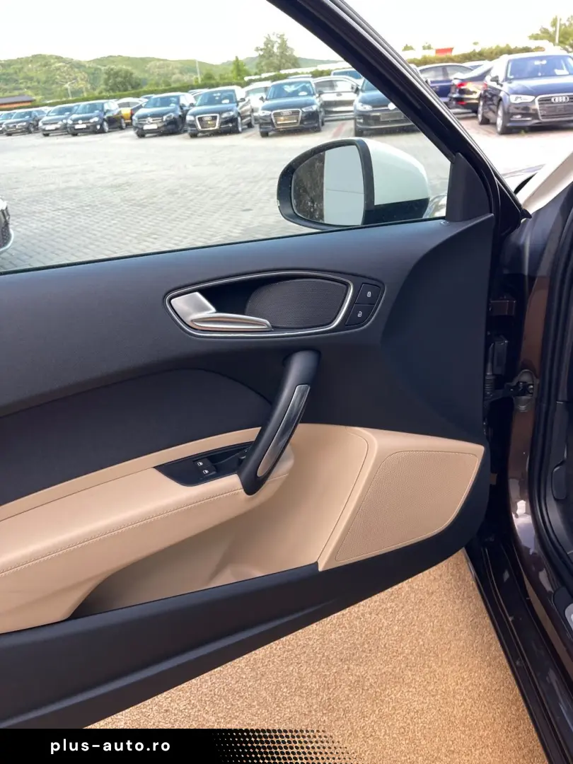 Audi A1 1.2TFSI  86CP  Euro5  BI-Xenon  Comenzi volan  PDC