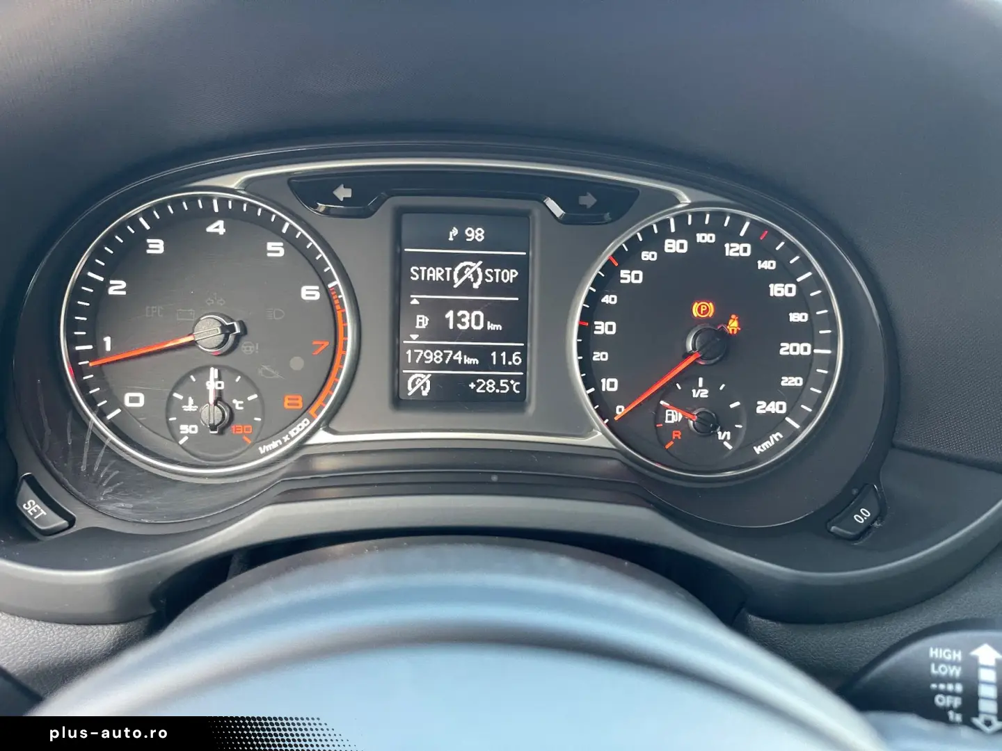 Audi A1 1.2TFSI  86CP  Euro5  BI-Xenon  Comenzi volan  PDC