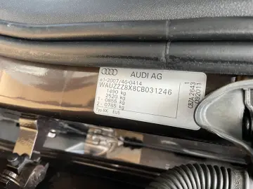 Audi A1 1.2TFSI  86CP  Euro5  BI-Xenon  Comenzi volan  PDC