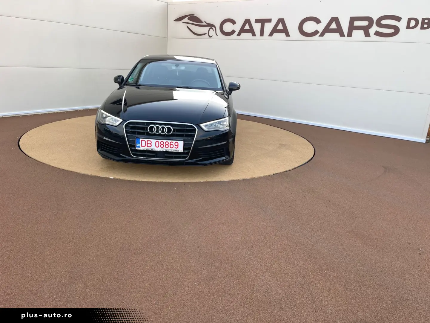 Audi A3  1.6TDI  110CP  S-Tronic  FULL LED  Navi  Distronic