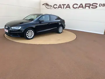Audi A3  1.6TDI  110CP  S-Tronic  FULL LED  Navi  Distronic