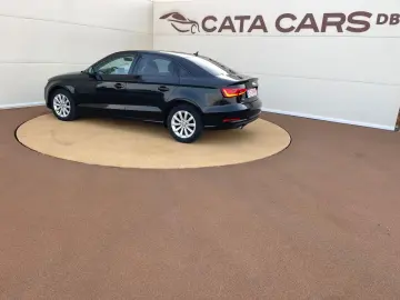 Audi A3  1.6TDI  110CP  S-Tronic  FULL LED  Navi  Distronic