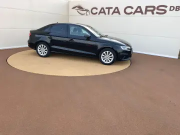 Audi A3  1.6TDI  110CP  S-Tronic  FULL LED  Navi  Distronic