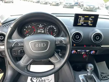 Audi A3  1.6TDI  110CP  S-Tronic  FULL LED  Navi  Distronic