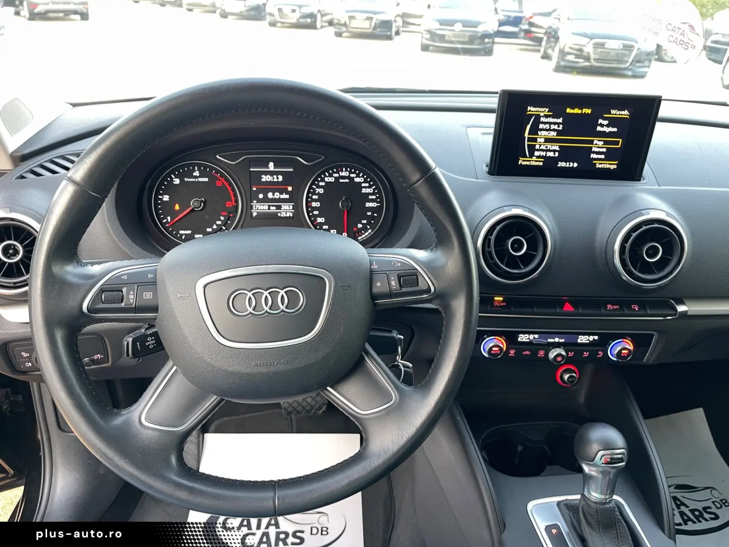 Audi A3  1.6TDI  110CP  S-Tronic  FULL LED  Navi  Distronic