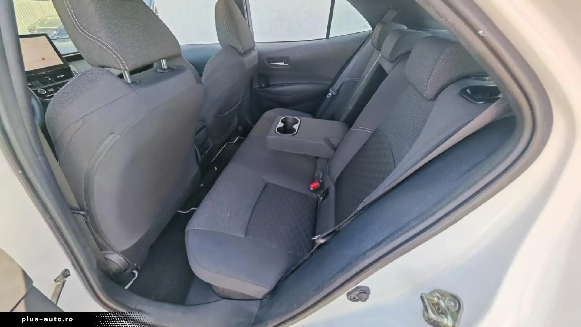 Toyota Corolla Hybrid 2024 Automat - Rate   Credit   Leasing
