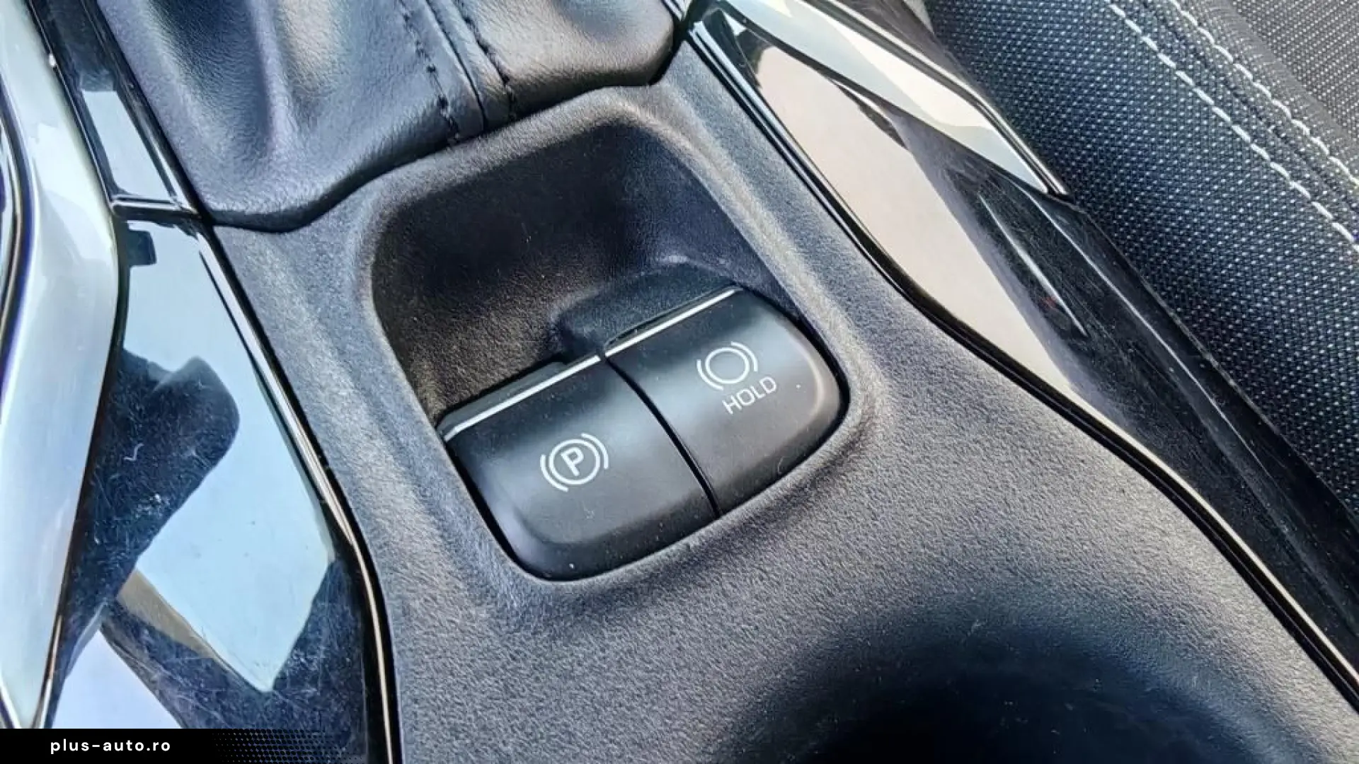 Toyota Corolla Hybrid 2024 Automat - Rate   Credit   Leasing