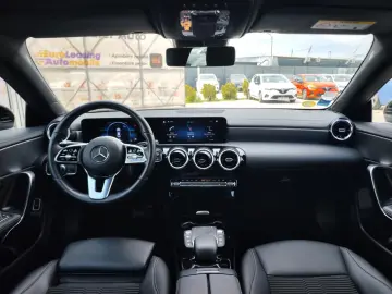 Mercedes-Benz Cla-180