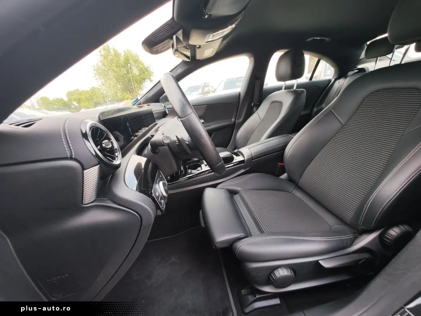 Mercedes-Benz Cla-180