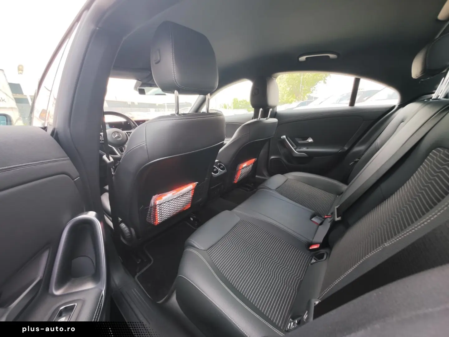 Mercedes-Benz Cla-180