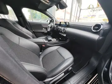 Mercedes-Benz Cla-180