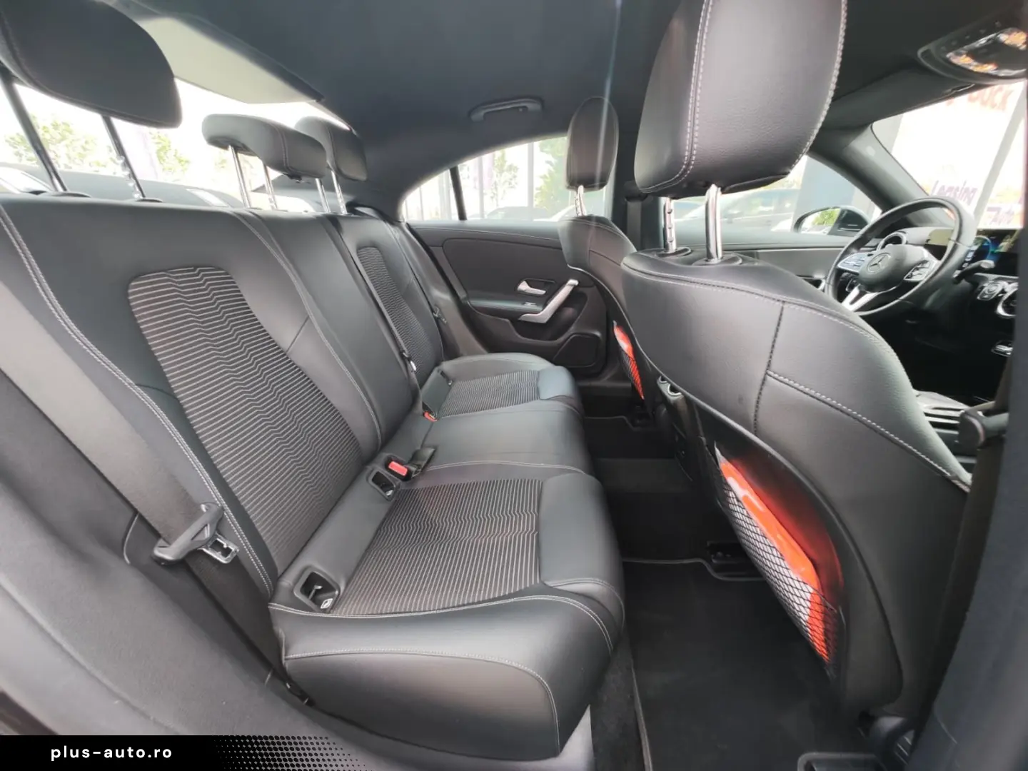 Mercedes-Benz Cla-180