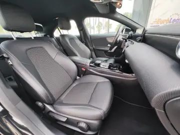 Mercedes-Benz Cla-180