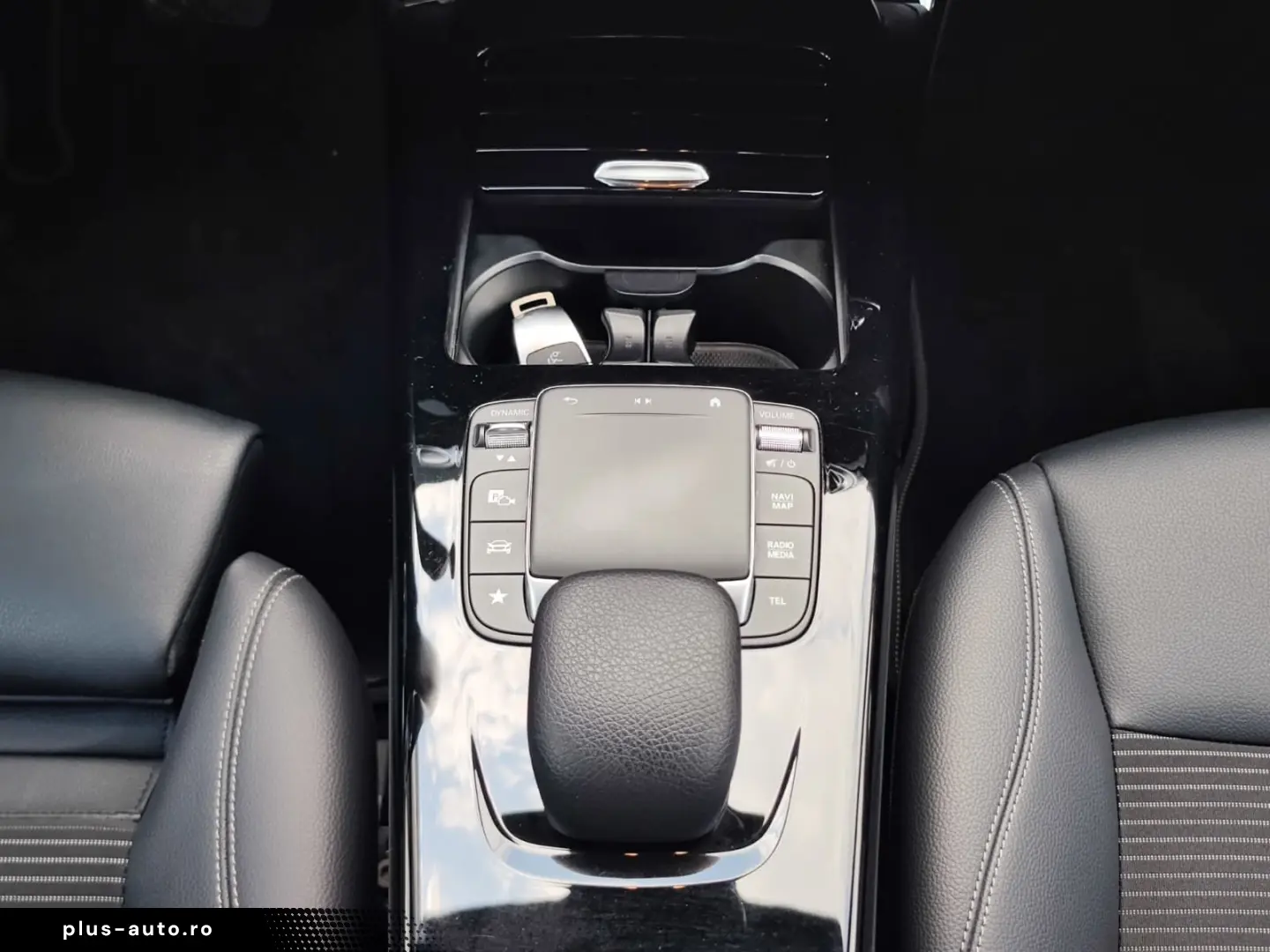 Mercedes-Benz Cla-180