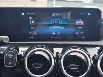 Mercedes-Benz Cla-180