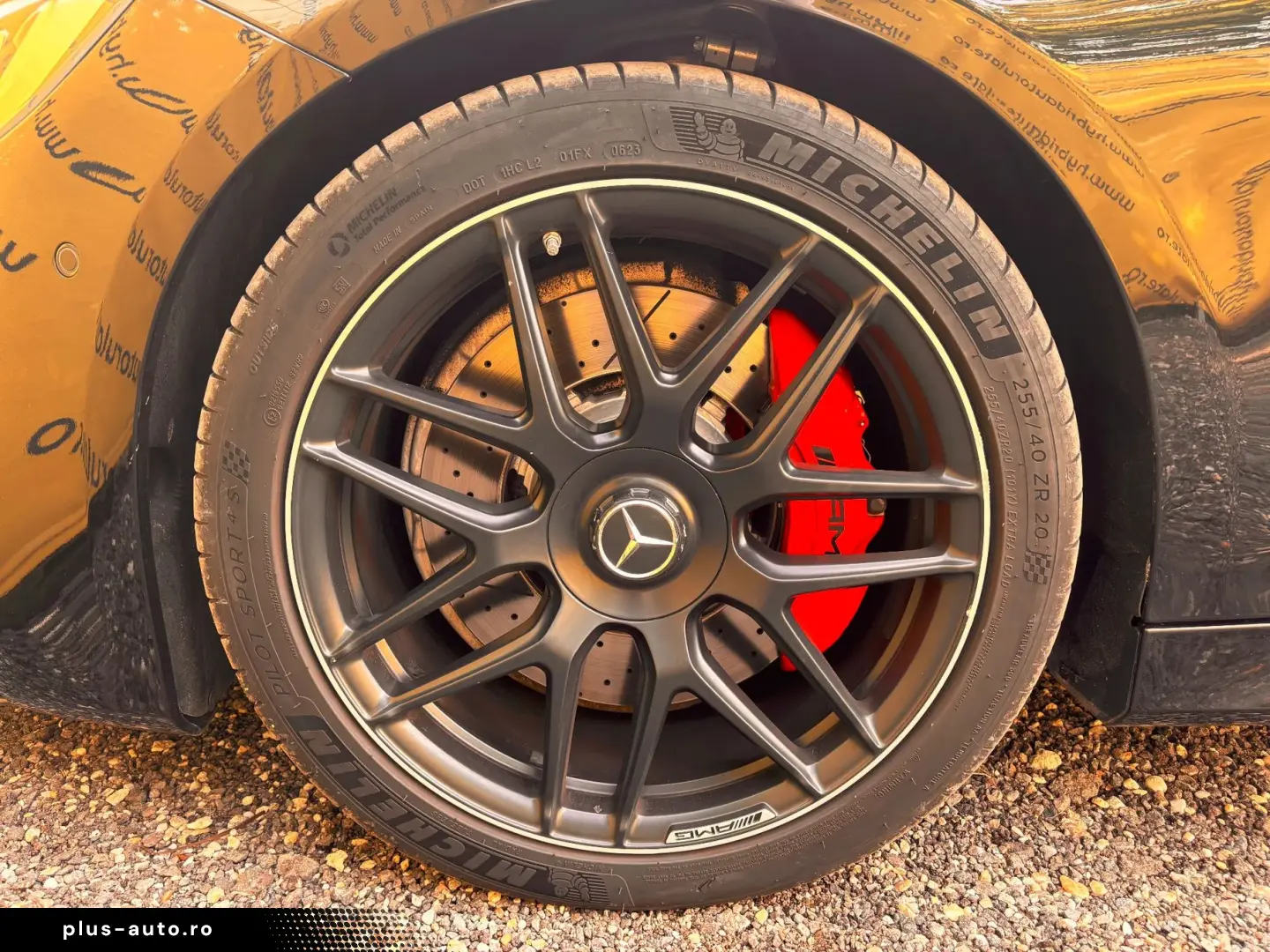 Mercedes-Benz S