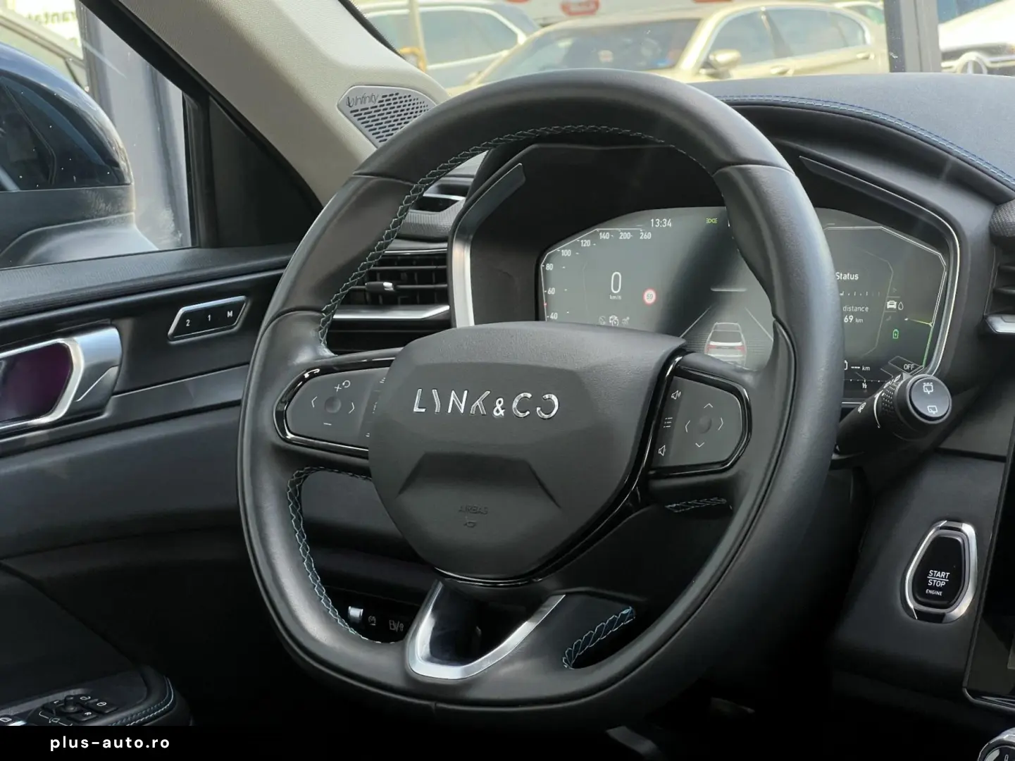 Lynk-Co 01