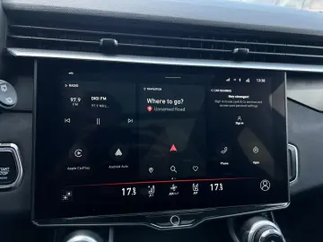 Lynk-Co 01