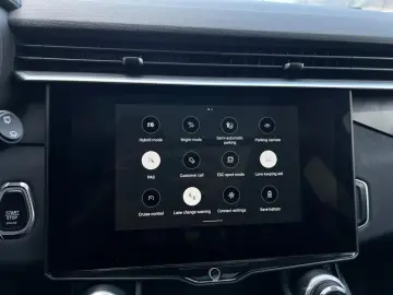 Lynk-Co 01