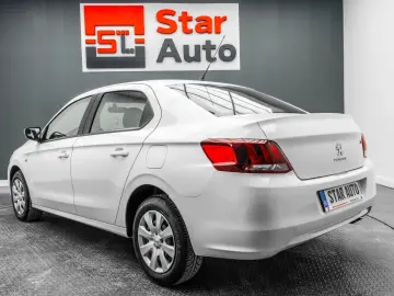 Peugeot 301