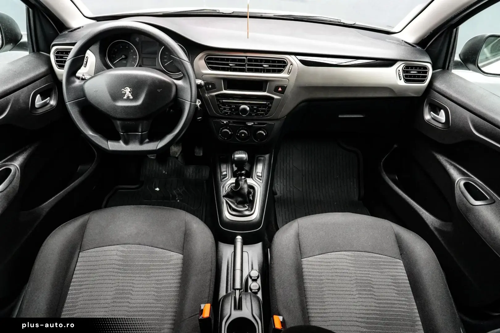Peugeot 301