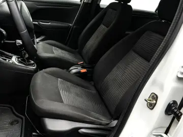 Peugeot 301