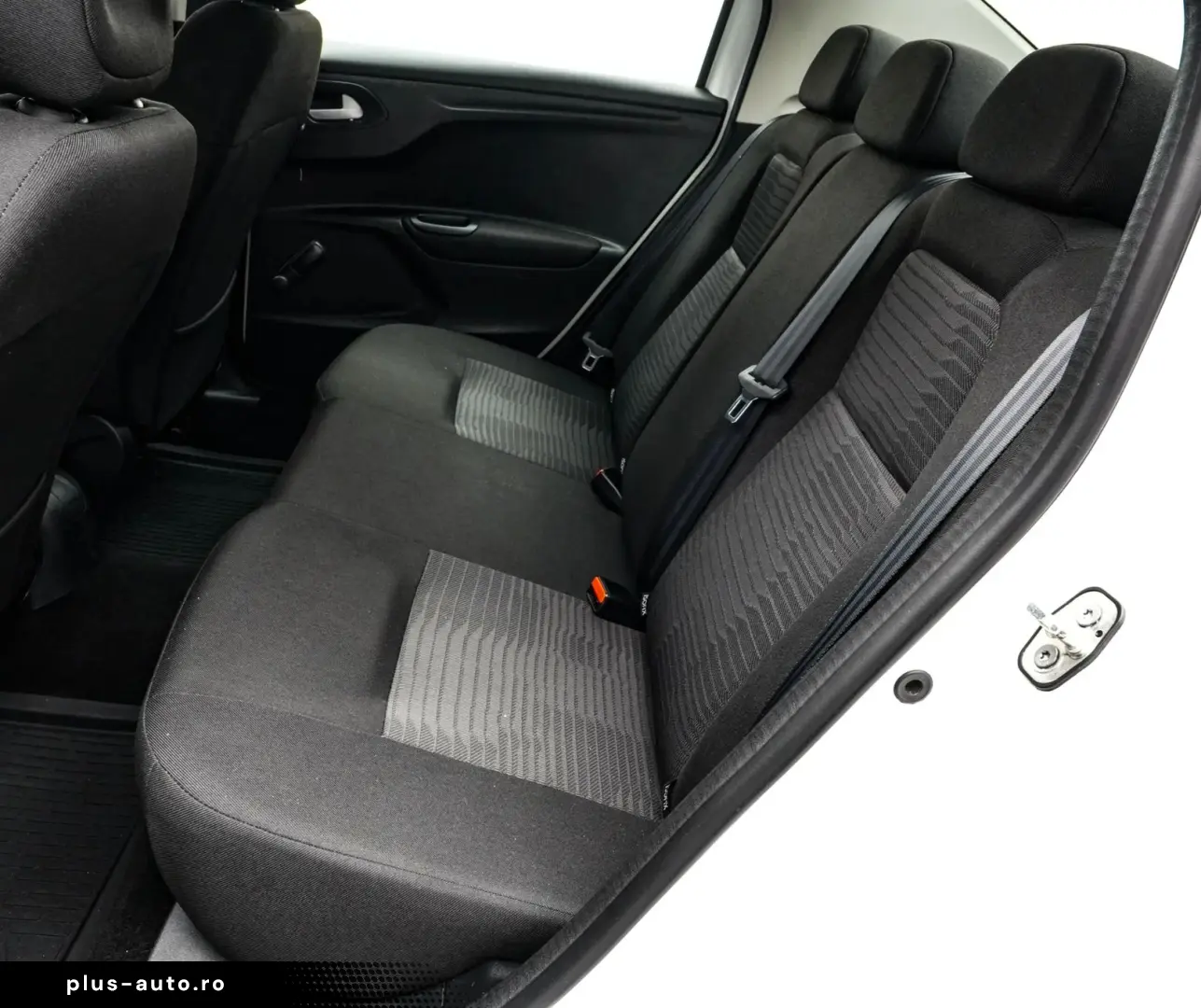 Peugeot 301