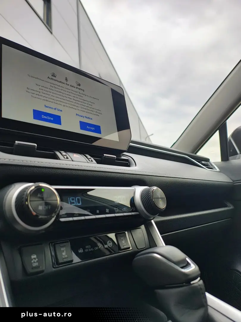 Toyota Rav-4
