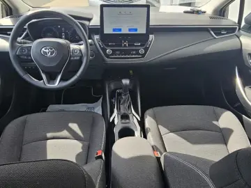 Toyota Corolla 1.8 HYB Dynamic