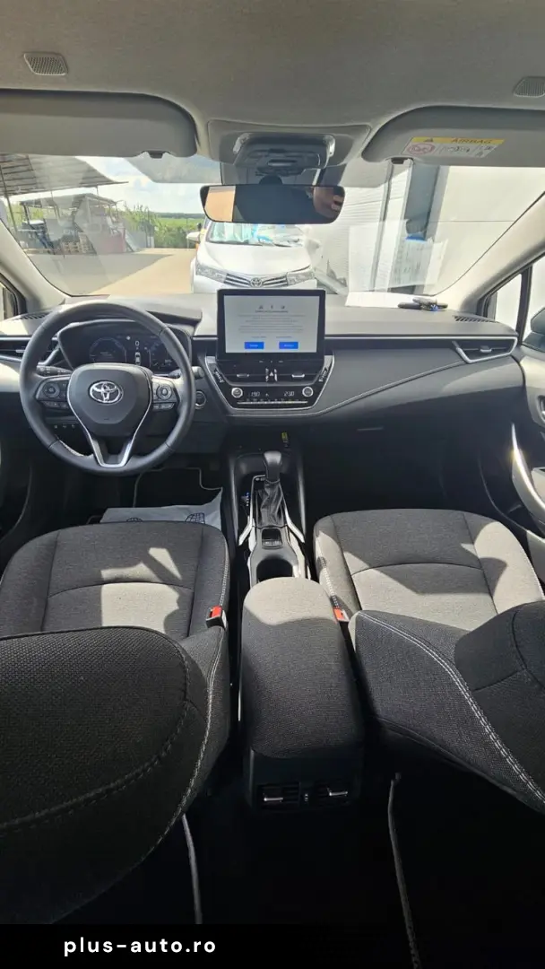 Toyota Corolla 1.8 HYB Dynamic