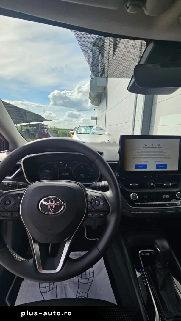 Toyota Corolla 1.8 HYB Dynamic