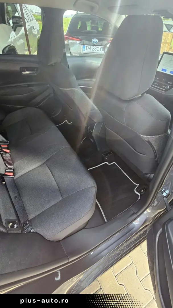 Toyota Corolla 1.8 HYB Dynamic