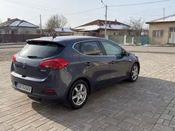 Kia cee'd   Ceed