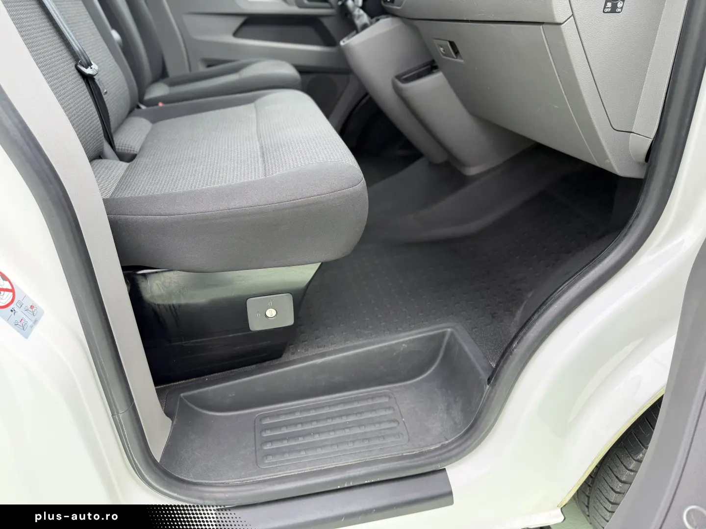 VW Transporter T6.1 2021   Istoric service   Leasing