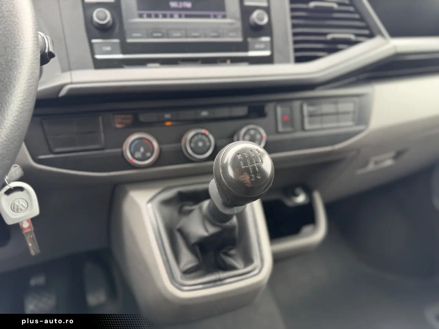 VW Transporter T6.1 2021   Istoric service   Leasing