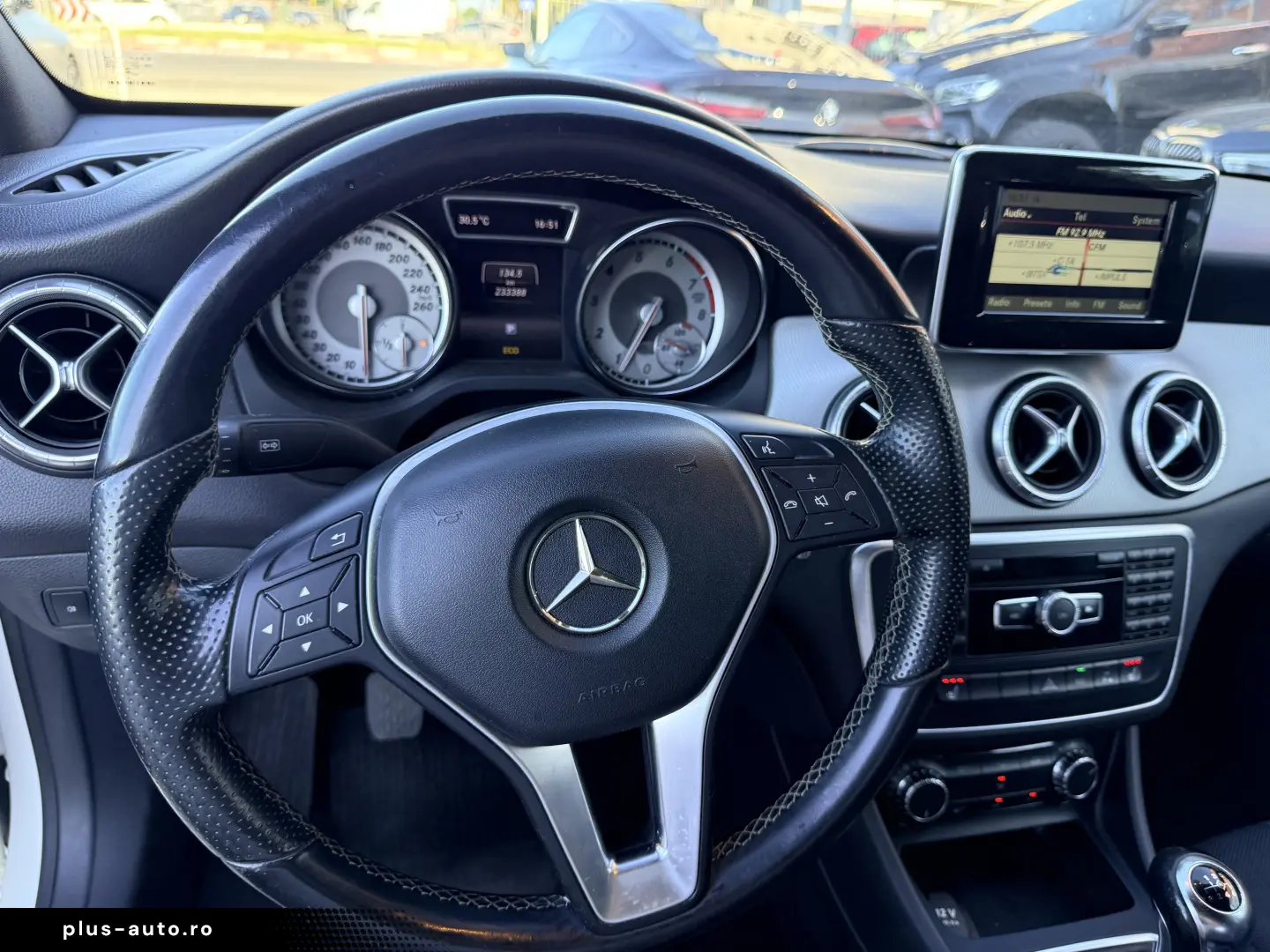 CLA  6000e avans 5000e în rate direct din parc
