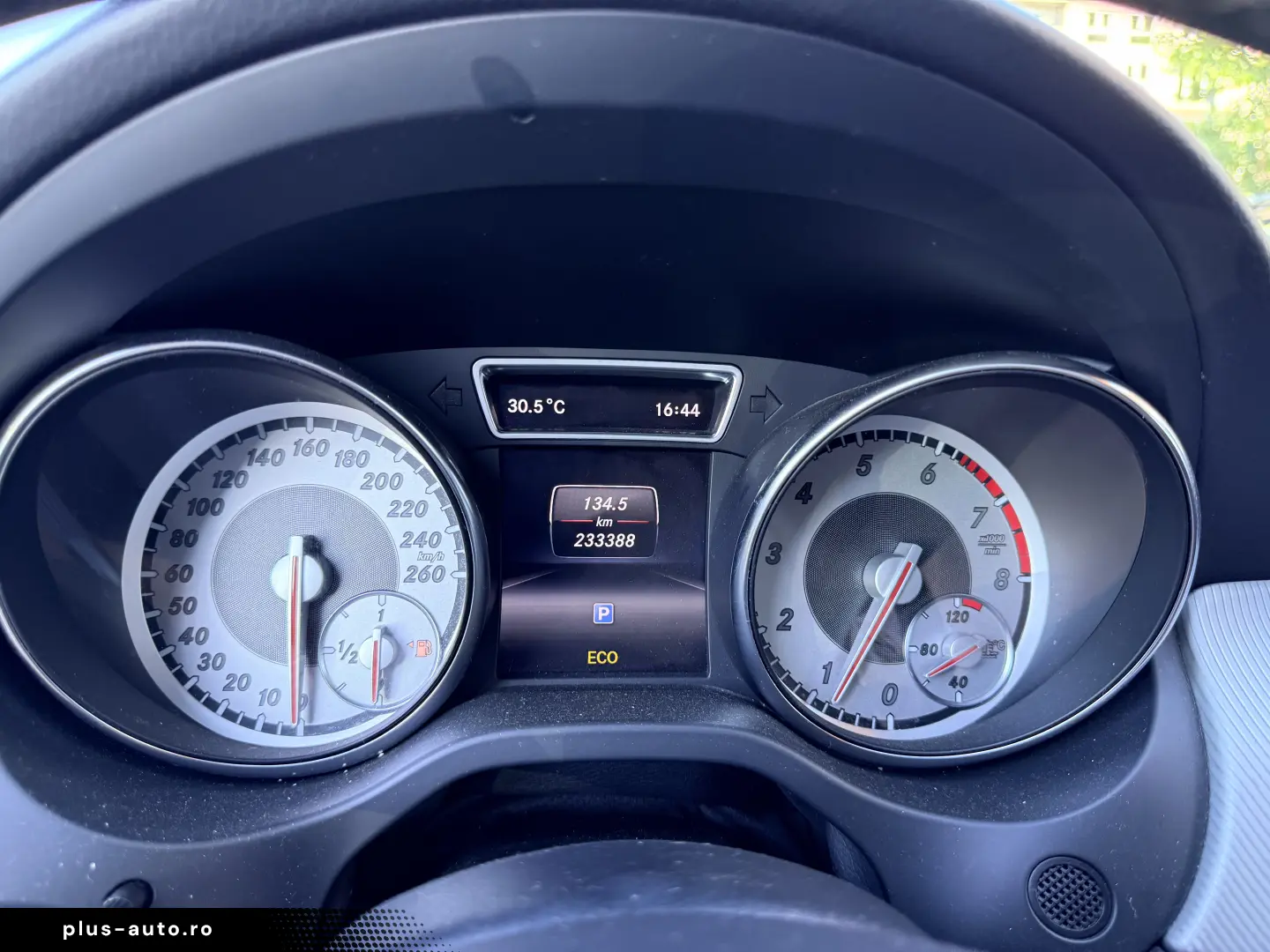 CLA  6000e avans 5000e în rate direct din parc