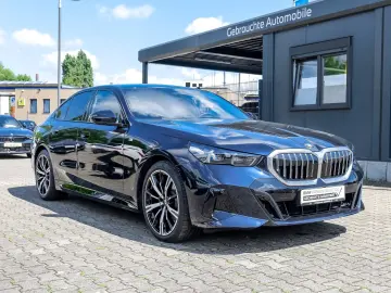 BMW 520d xDrive Limousine M Sport HuD DA  H K 360  M
