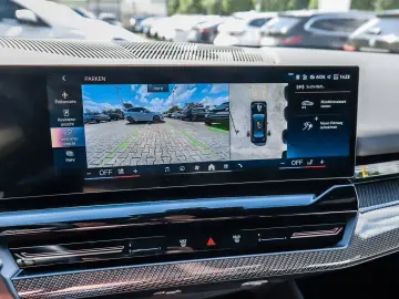 BMW 520d xDrive Limousine M Sport HuD DA  H K 360  M