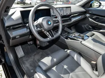 BMW 520d xDrive Limousine M Sport HuD DA  H K 360  M