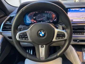 BMW X6 xDr40d M Sport PANO-SKY 2-Achs Sitzkl Massage